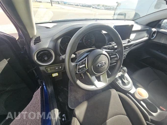 2020 Kia Forte LXS – miniatura 11