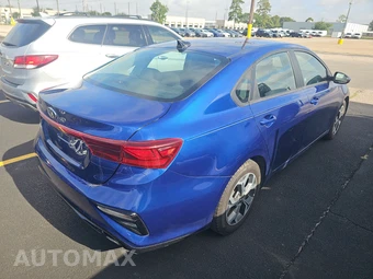 2020 Kia Forte LXS – miniatura 4