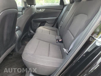 2020 Kia Forte LXS – miniatura 13