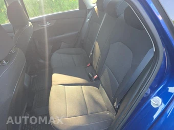 2020 Kia Forte LXS - miniatura 16