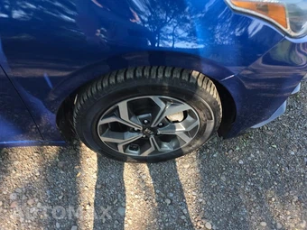 2020 Kia Forte LXS - miniatura 9