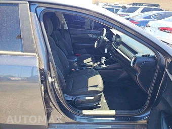 2020 Kia Forte LXS – miniatura 18