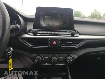 2020 Kia Forte LXS – miniatura 7