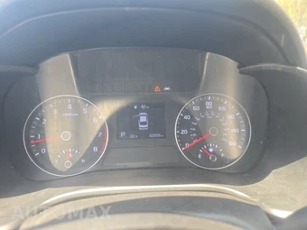 2020 Kia Forte LXS - miniatura 12