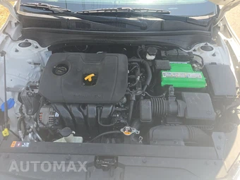 2020 Kia Forte LXS - miniatura 16