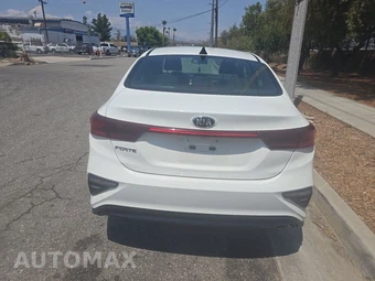 2020 Kia Forte LXS - miniatura 5