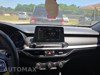 2020 Kia Forte LXS - miniatura 11