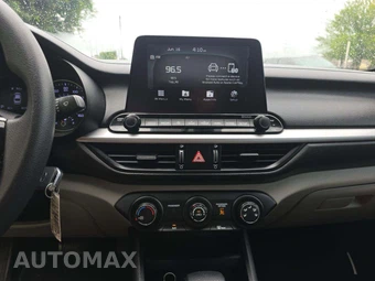 2020 Kia Forte LXS - miniatura 7
