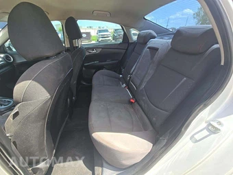 2020 Kia Forte LXS – miniatura 10