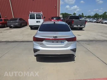 2020 Kia Forte LXS – miniatura 5