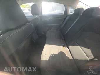 2020 Kia Forte LXS – miniatura 13