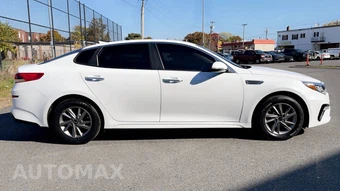 2020 Kia Optima LX - miniatura 11
