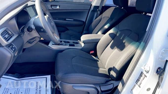 2020 Kia Optima LX - miniatura 27