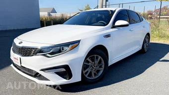 2020 Kia Optima LX - miniatura 4