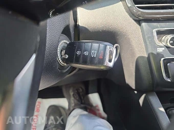 2020 Kia Optima LX - miniatura 5