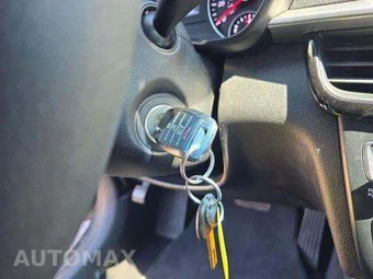 2020 Kia Optima LX - miniatura 9