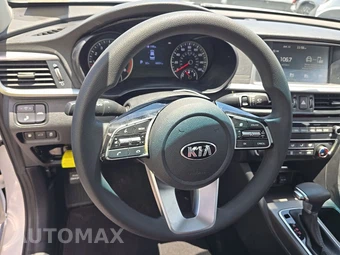 2020 Kia Optima LX – miniatura 10