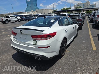 2020 Kia Optima LX – miniatura 4
