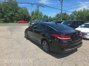 2020 Kia Optima LX - miniatura 6