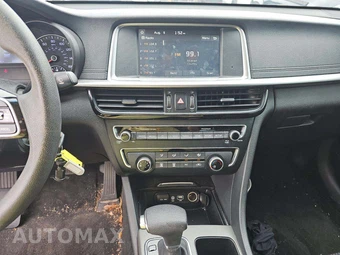 2020 Kia Optima LX - miniatura 10