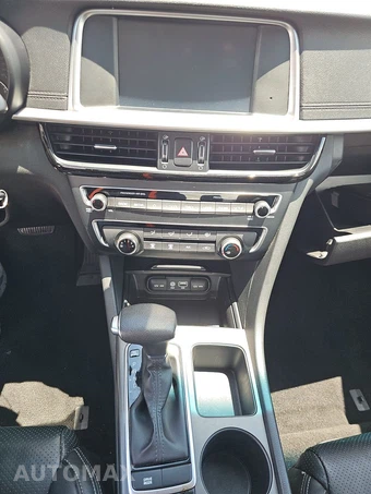 2020 Kia Optima LX – miniatura 11