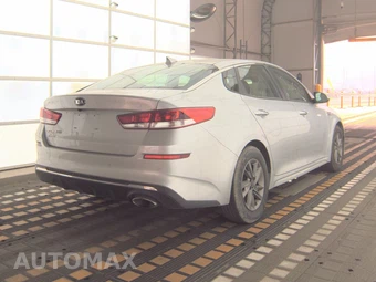 2020 Kia Optima LX – miniatura 4