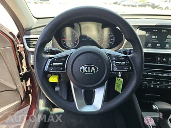 2020 Kia Optima LX – miniatura 10