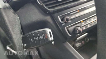 2020 Kia Optima LX – miniatura 18