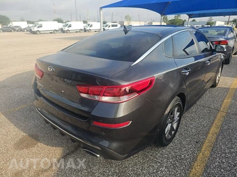 2020 Kia Optima LX – miniatura 4