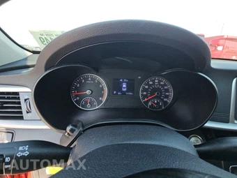 2020 Kia Optima S – miniatura 12