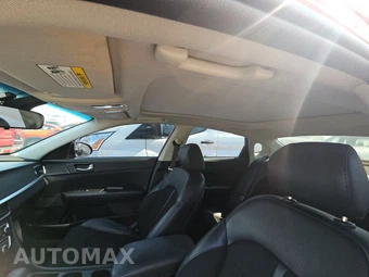 2020 Kia Optima S – miniatura 17