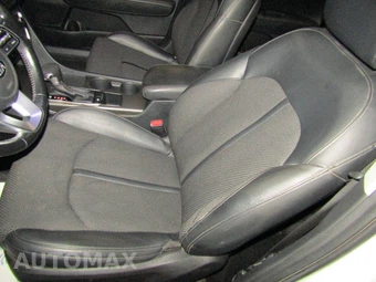 2020 Kia Optima S - miniatura 10