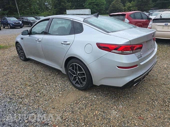 2020 Kia Optima SE – miniatura 2