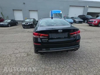 2020 Kia Optima SE – miniatura 4