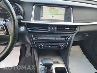 2020 Kia Optima SX – miniatura 11