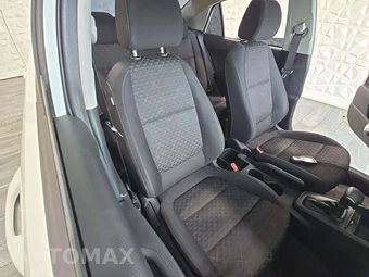 2020 Kia Rio LX Sedan – miniatura 18