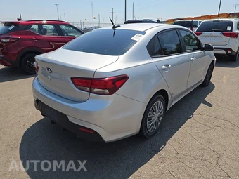 2020 Kia Rio LX Sedan – miniatura 4