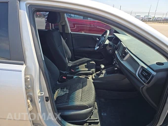2020 Kia Rio LX Sedan – miniatura 8
