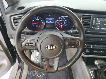 2020 Kia Sedona EX 120.5" WB – miniatura 10