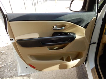 2020 Kia Sedona EX 120.5" WB - miniatura 17