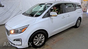 2020 Kia Sedona L 120.5" WB