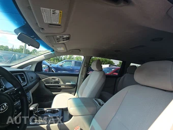 2020 Kia Sedona LX 120.5" WB - miniatura 19
