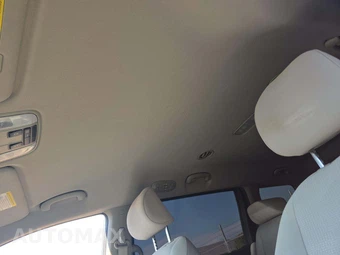 2020 Kia Sedona LX 120.5" WB - miniatura 11