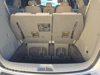 2020 Kia Sedona LX 120.5" WB - miniatura 15