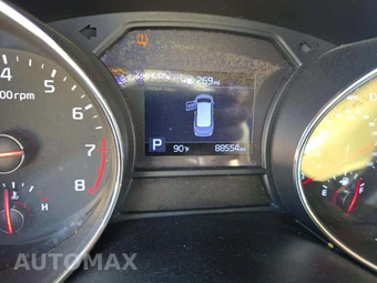 2020 Kia Sedona LX 120.5" WB - miniatura 9