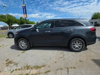 2020 Kia Sorento LX – miniatura 3