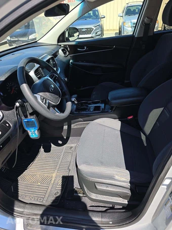2020 Kia Sorento LX – miniatura 6