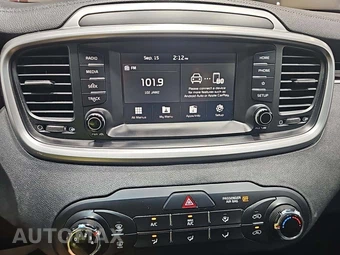 2020 Kia Sorento LX V6 - miniatura 11