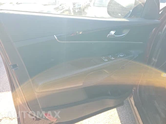 2020 Kia Sorento LX V6 - miniatura 9