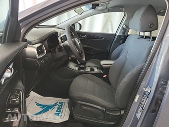 2020 Kia Sorento LX V6 - miniatura 16